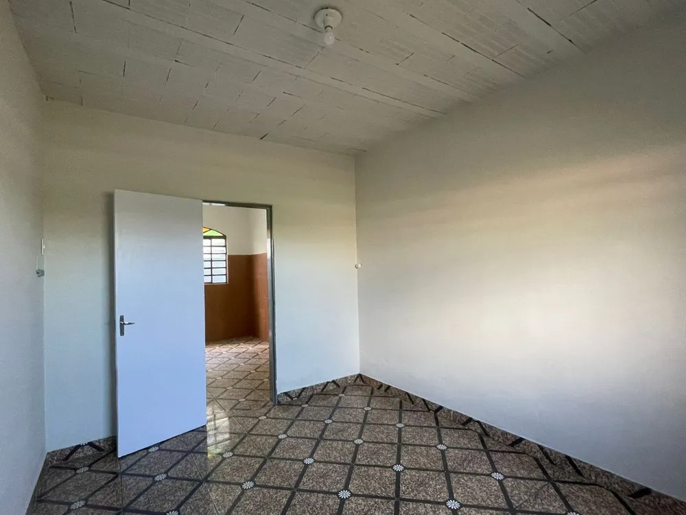 Casa, 4 quartos, 190 m² - Foto 3