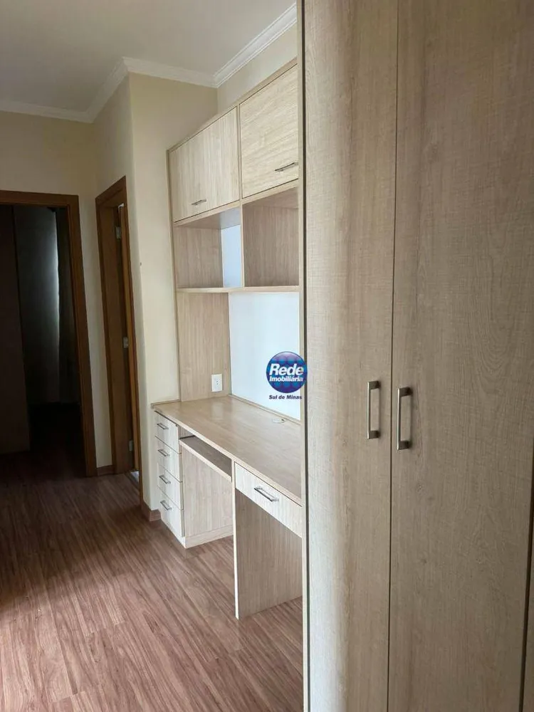 Casa, 3 quartos, 360 m² - Foto 9
