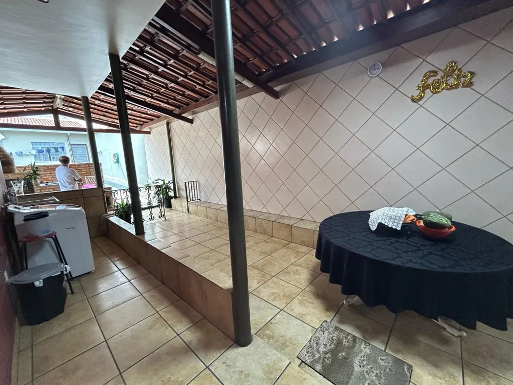 Casa, 4 quartos, 315 m² - Foto 12