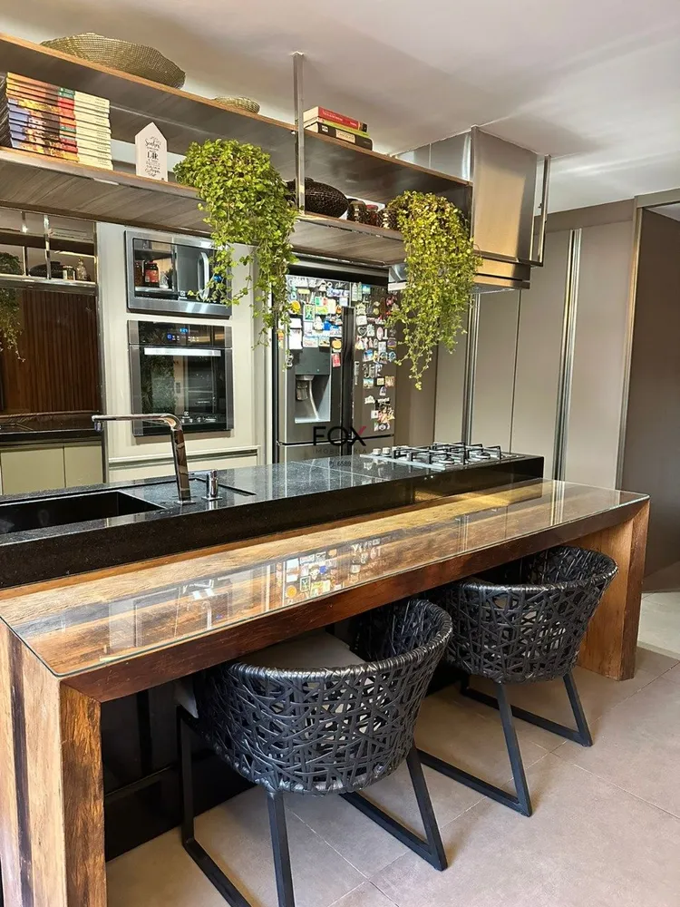 Apartamento, 3 quartos, 202 m² - Foto 3