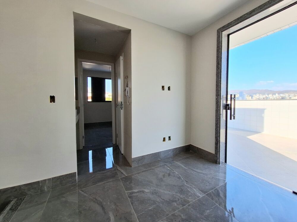 Cobertura à venda com 4 quartos, 176m² - Foto 2