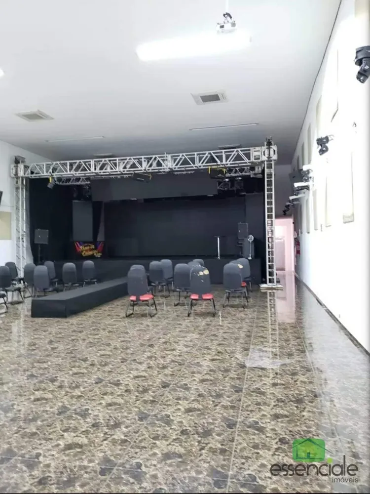 Prédio Inteiro, 2048 m² - Foto 2