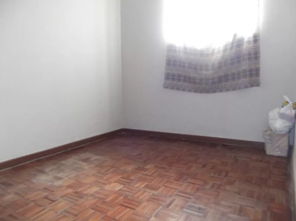 Casa à venda com 4 quartos, 150m² - Foto 10