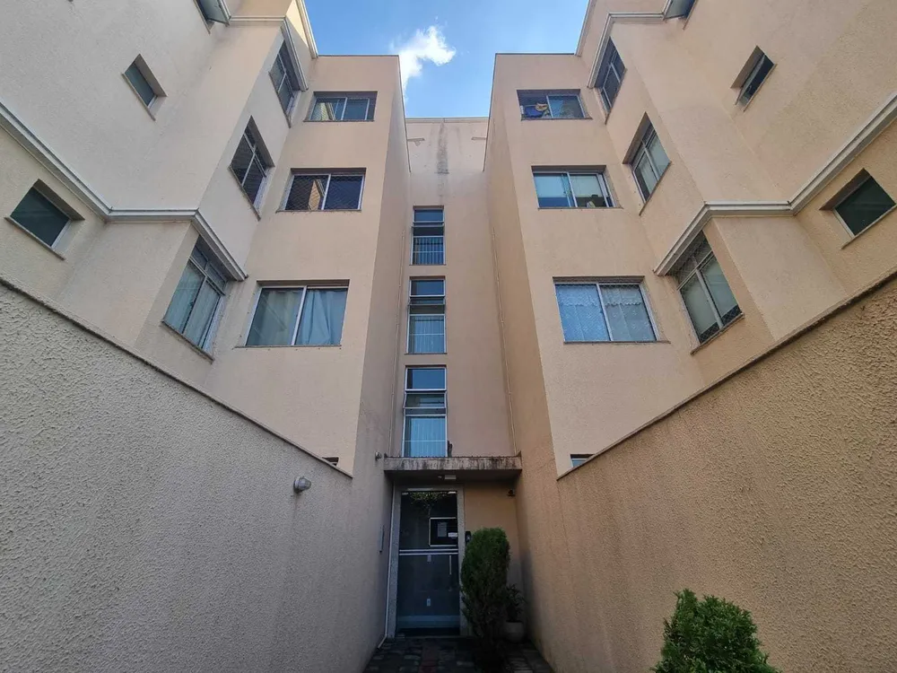 Apartamento, 2 quartos, 65 m² - Foto 2