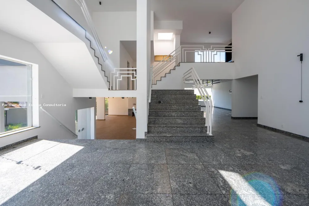 Casa, 4 quartos, 1404 m² - Foto 2
