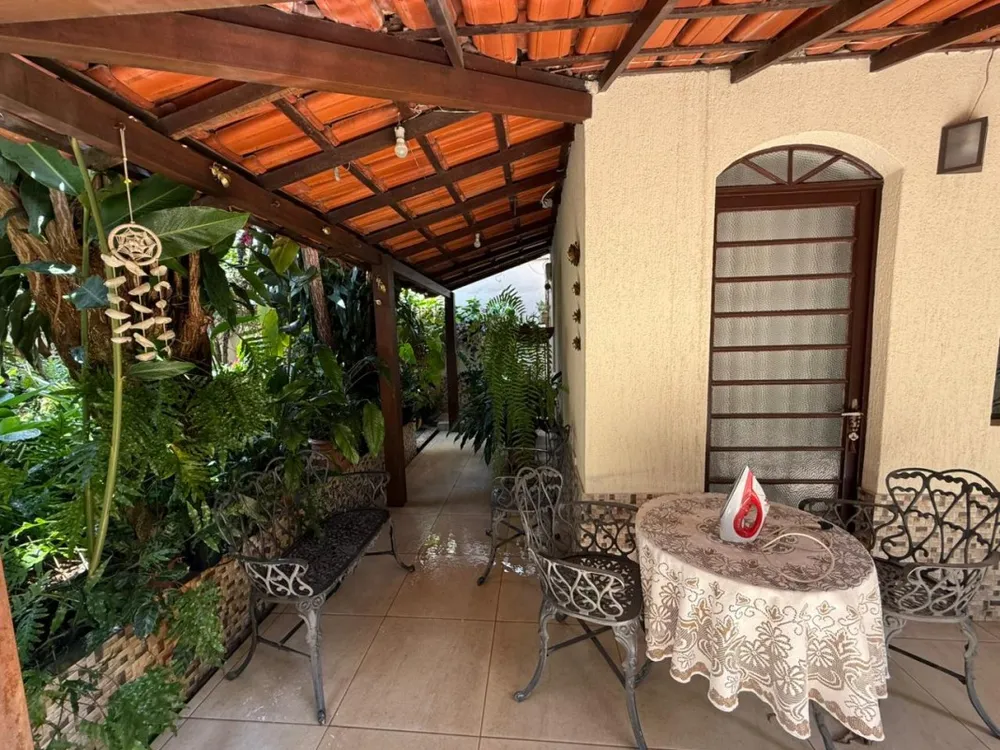 Casa, 6 quartos, 365 m² - Foto 2
