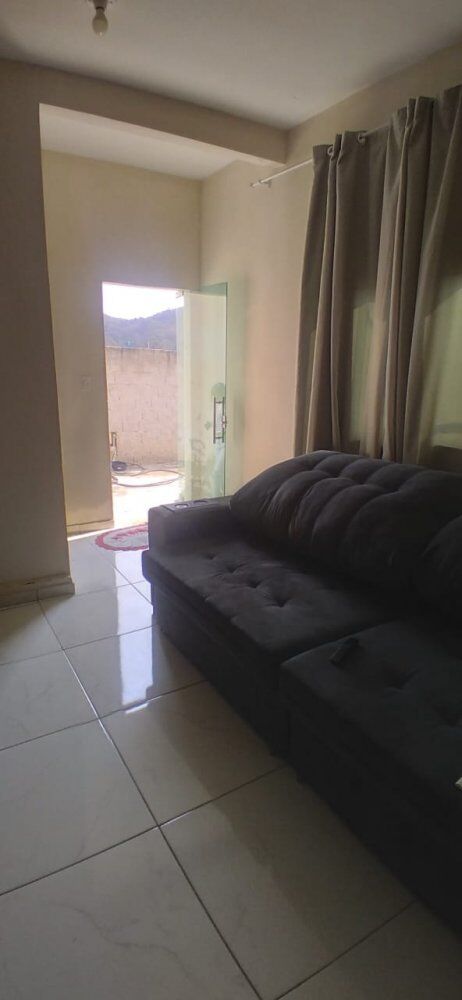 Casa à venda com 2 quartos, 200m² - Foto 4