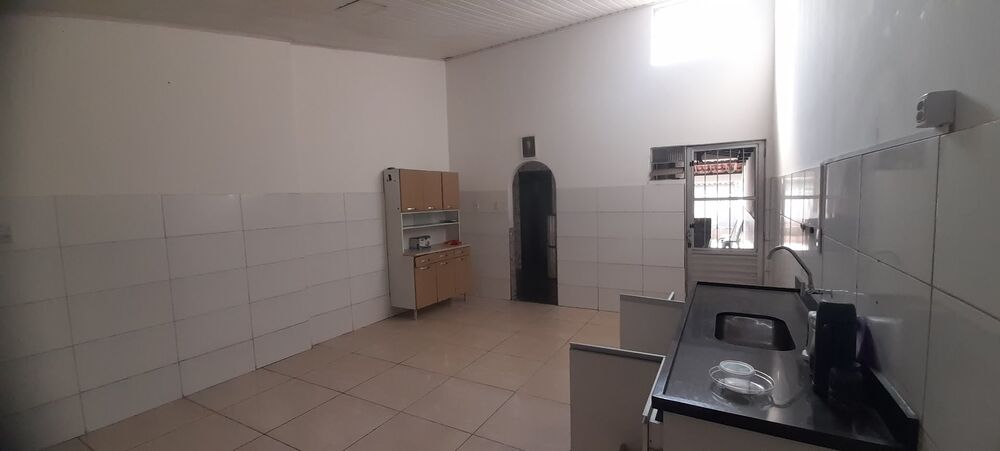 Casa à venda com 3 quartos, 180m² - Foto 6