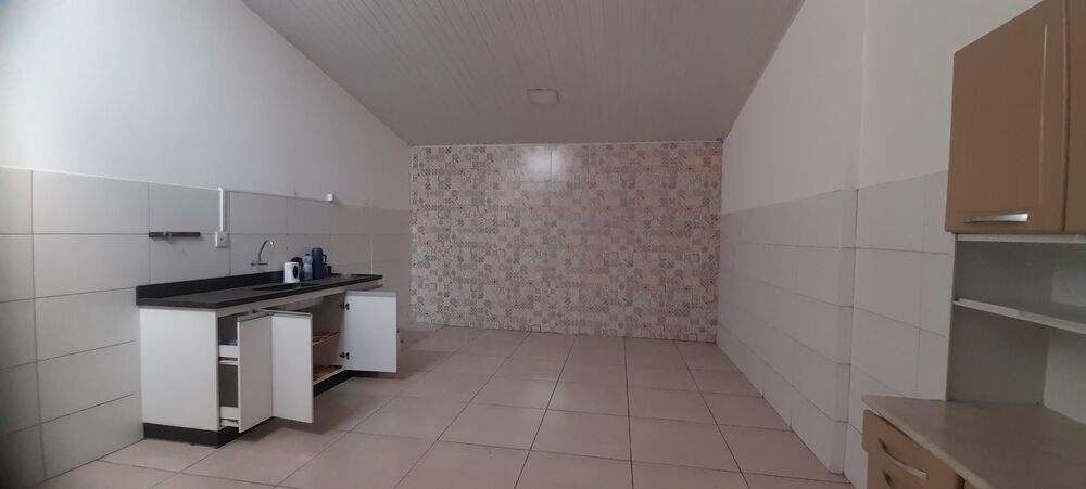 Casa à venda com 3 quartos, 180m² - Foto 5