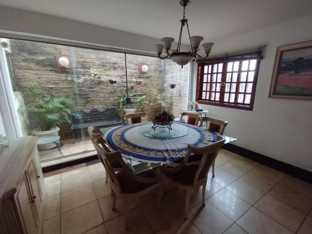 Casa, 3 quartos, 360 m² - Foto 1