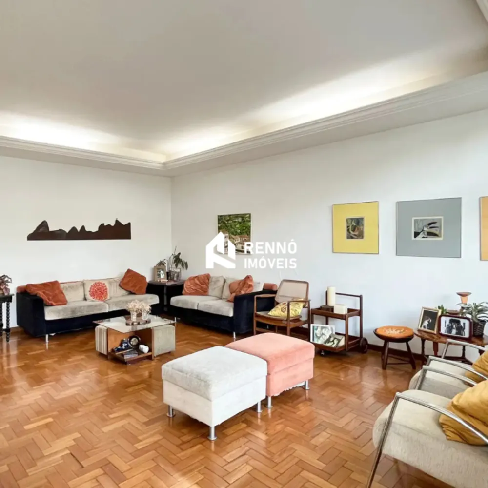 Casa, 7 quartos, 320 m² - Foto 1
