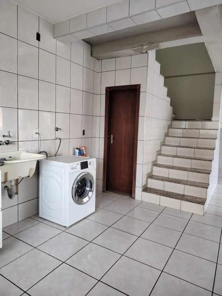 Casa, 4 quartos, 202 m² - Foto 11