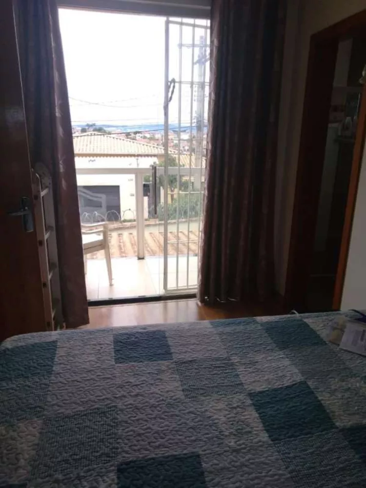 Casa à venda com 3 quartos, 105m² - Foto 2