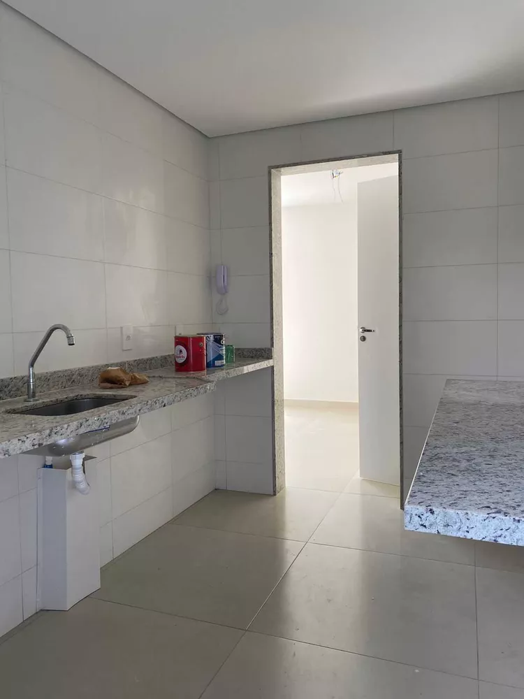 Apartamento à venda com 3 quartos, 79m² - Foto 12