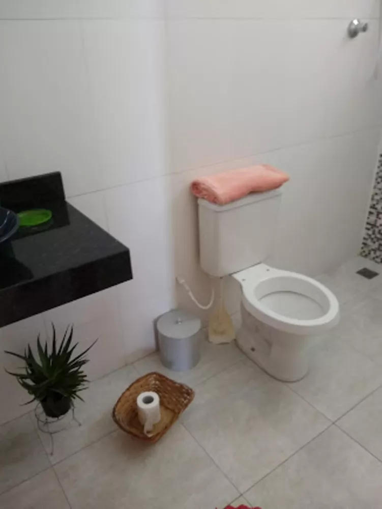 Apartamento à venda com 2 quartos, 70m² - Foto 4