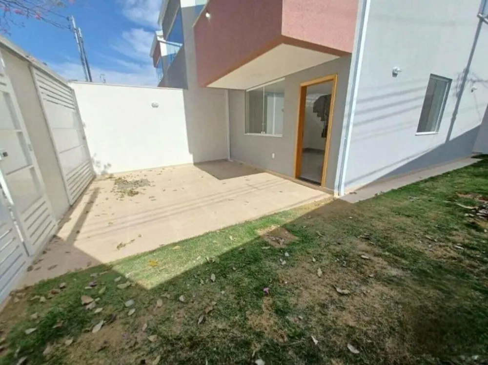 Casa, 3 quartos, 195 m² - Foto 2