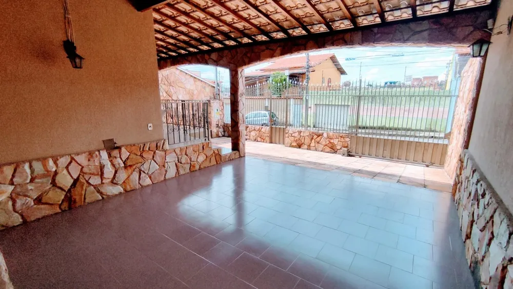 Casa, 4 quartos, 702 m² - Foto 3