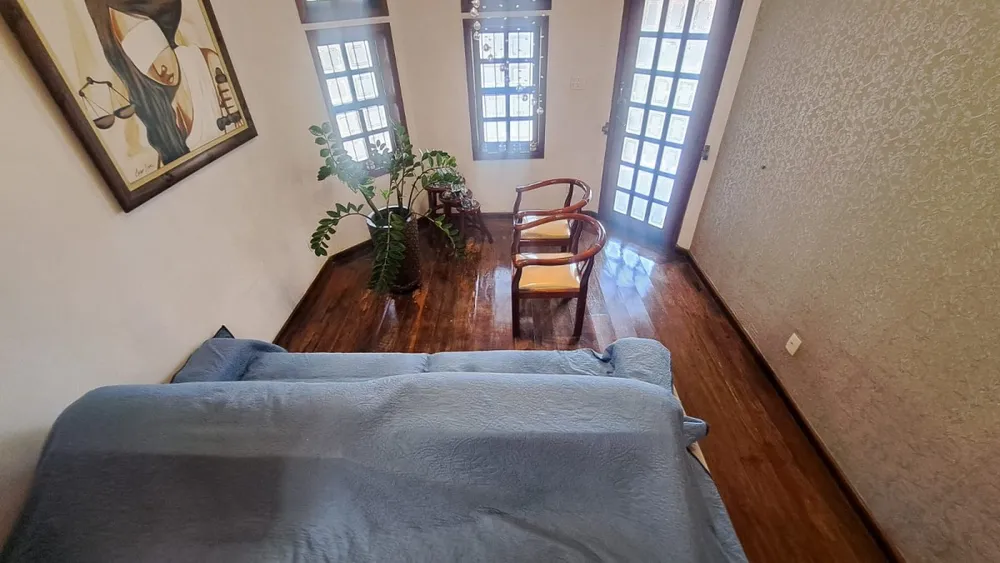 Casa, 3 quartos, 360 m² - Foto 2