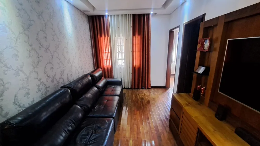 Casa, 3 quartos, 360 m² - Foto 4