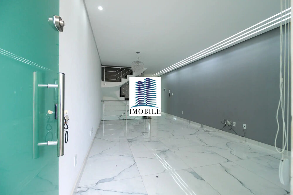 Casa à venda com 3 quartos, 120m² - Foto 3