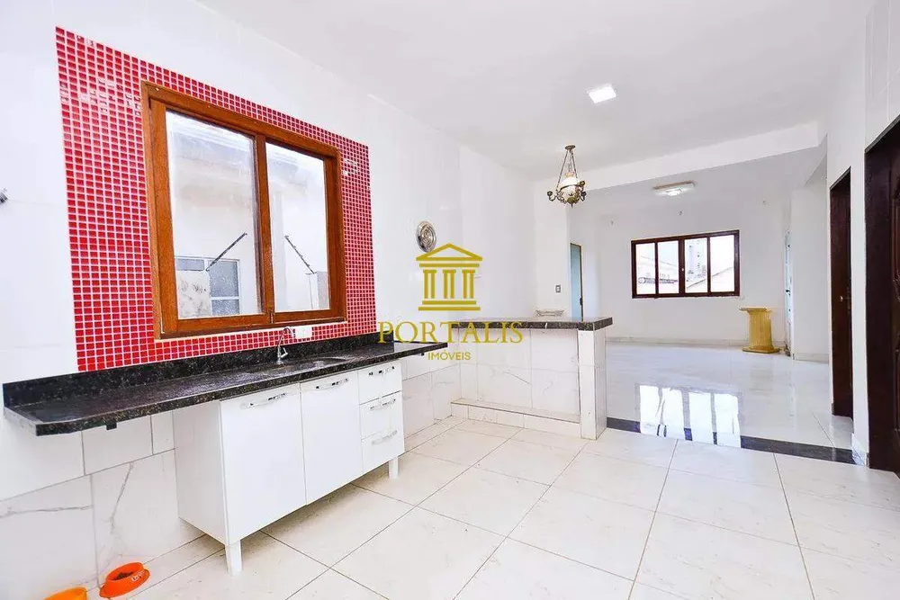 Casa, 6 quartos, 239 m² - Foto 4