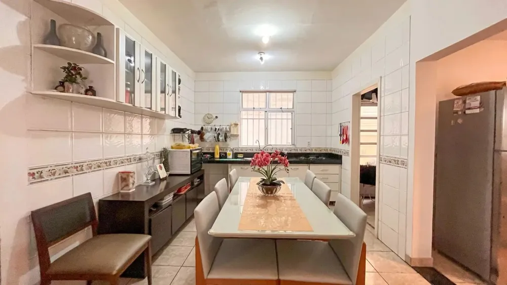 Casa, 5 quartos, 395 m² - Foto 2