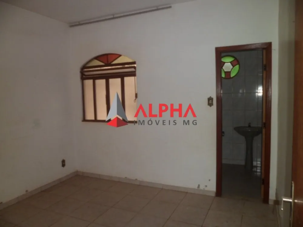 Casa, 3 quartos, 360 m² - Foto 2