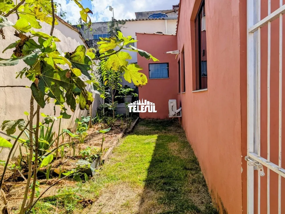 Casa, 3 quartos, 131 m² - Foto 3
