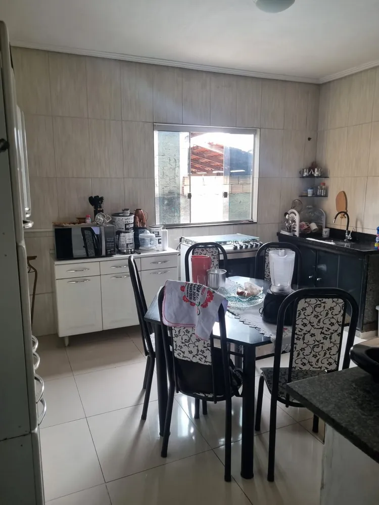 Casa, 2 quartos, 180 m² - Foto 2
