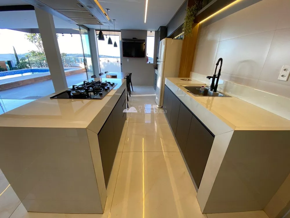 Casa à venda com 4 quartos, 520m² - Foto 6