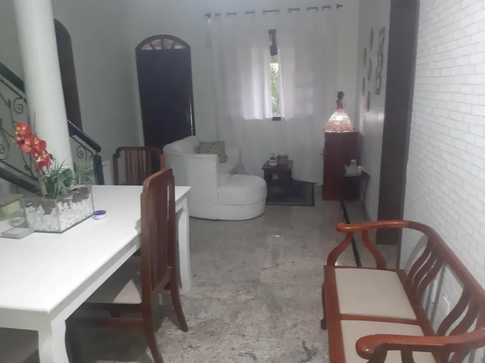 Casa, 3 quartos, 240 m² - Foto 2