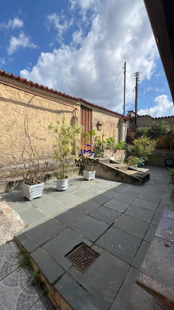 Casa, 4 quartos, 240 m² - Foto 2