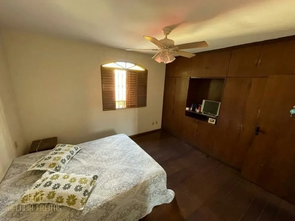 Casa, 4 quartos, 350 m² - Foto 3