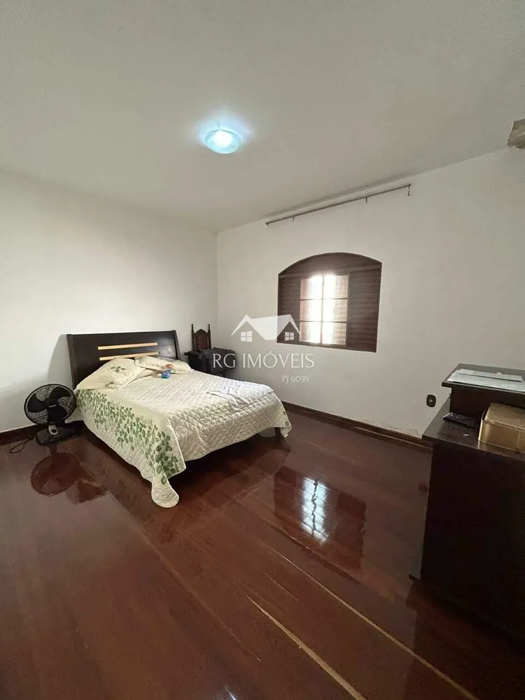 Casa, 4 quartos, 374 m² - Foto 13