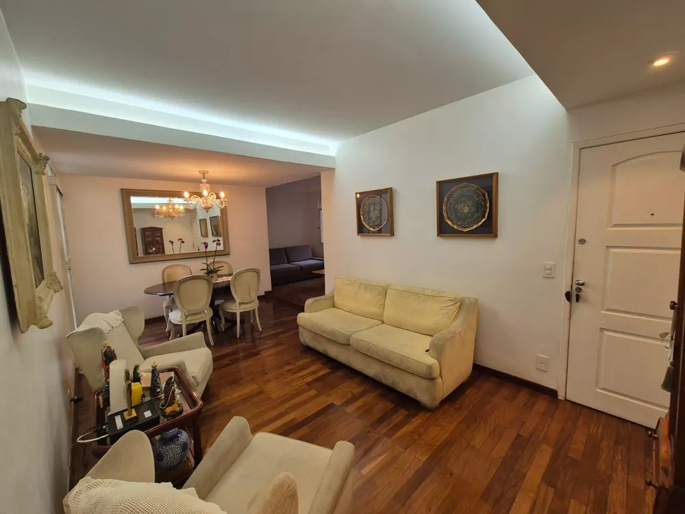 Apartamento à venda com 3 quartos, 119m² - Foto 1