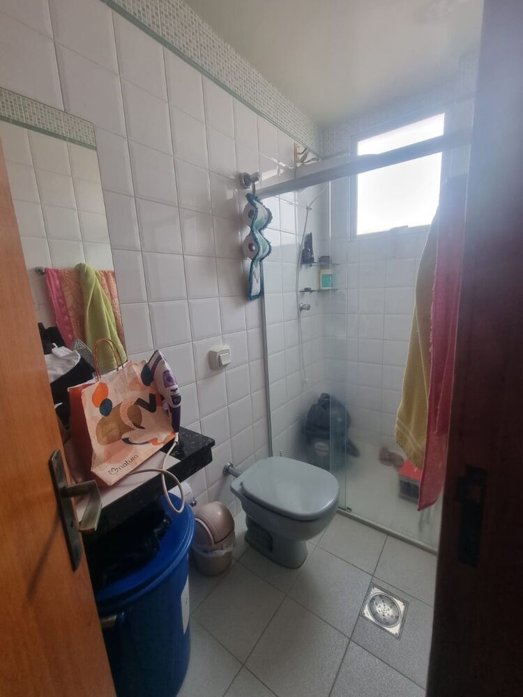 Apartamento à venda com 3 quartos, 90m² - Foto 4