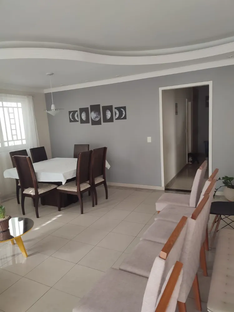 Casa, 8 quartos, 300 m² - Foto 1
