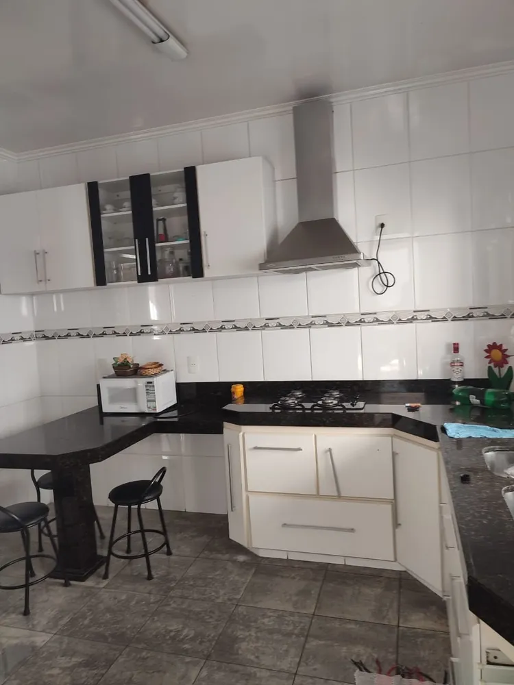 Casa, 8 quartos, 300 m² - Foto 2