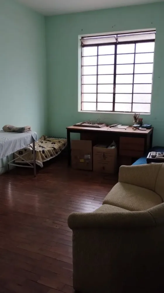 Casa, 5 quartos, 250 m² - Foto 4