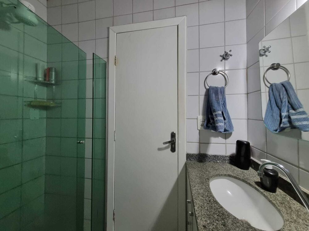 Casa à venda com 2 quartos, 75m² - Foto 2