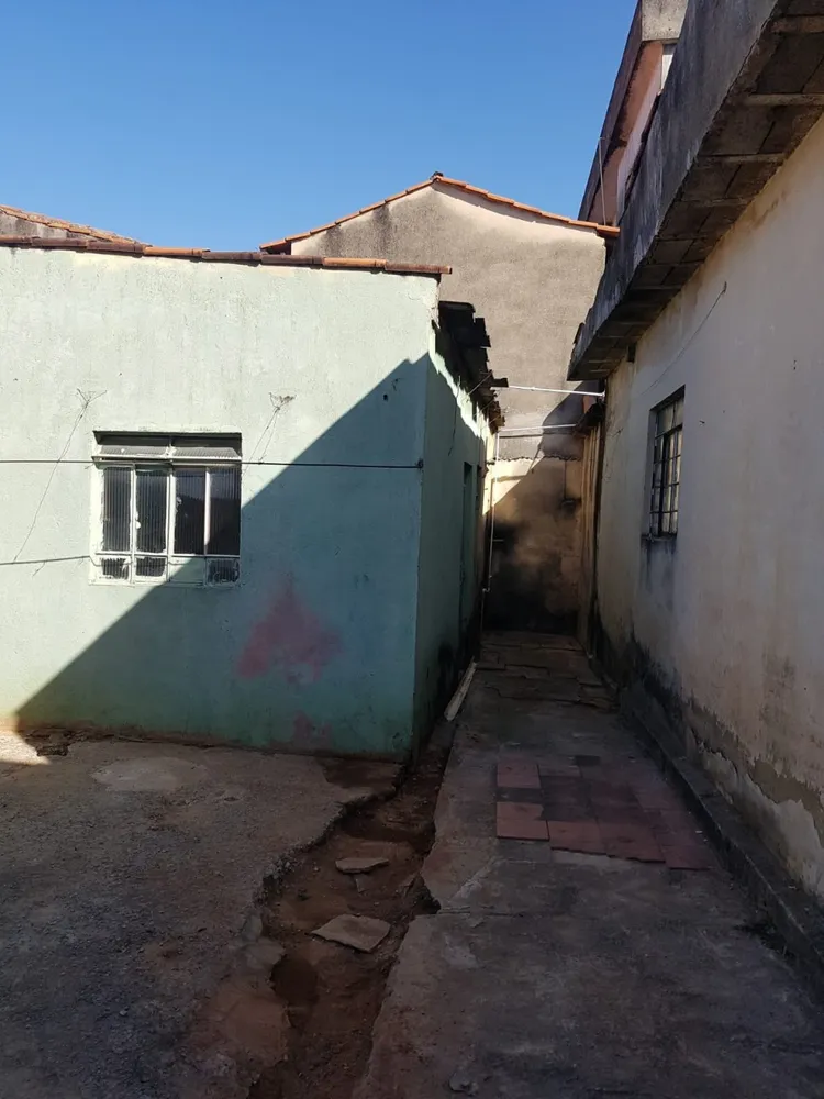 Casa, 4 quartos, 360 m² - Foto 2