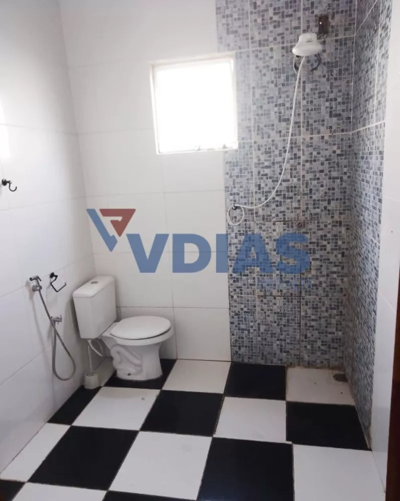 Casa à venda com 2 quartos, 125m² - Foto 3