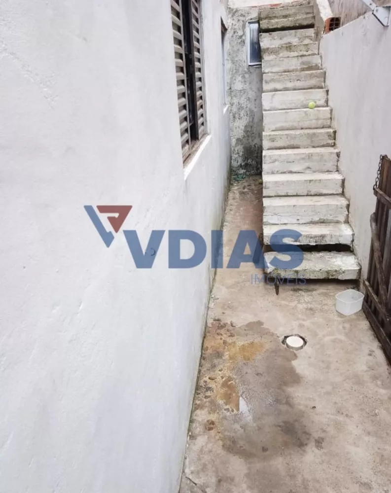 Casa à venda com 2 quartos, 125m² - Foto 11