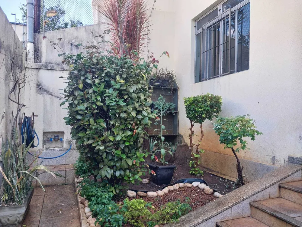 Casa, 4 quartos, 201 m² - Foto 1