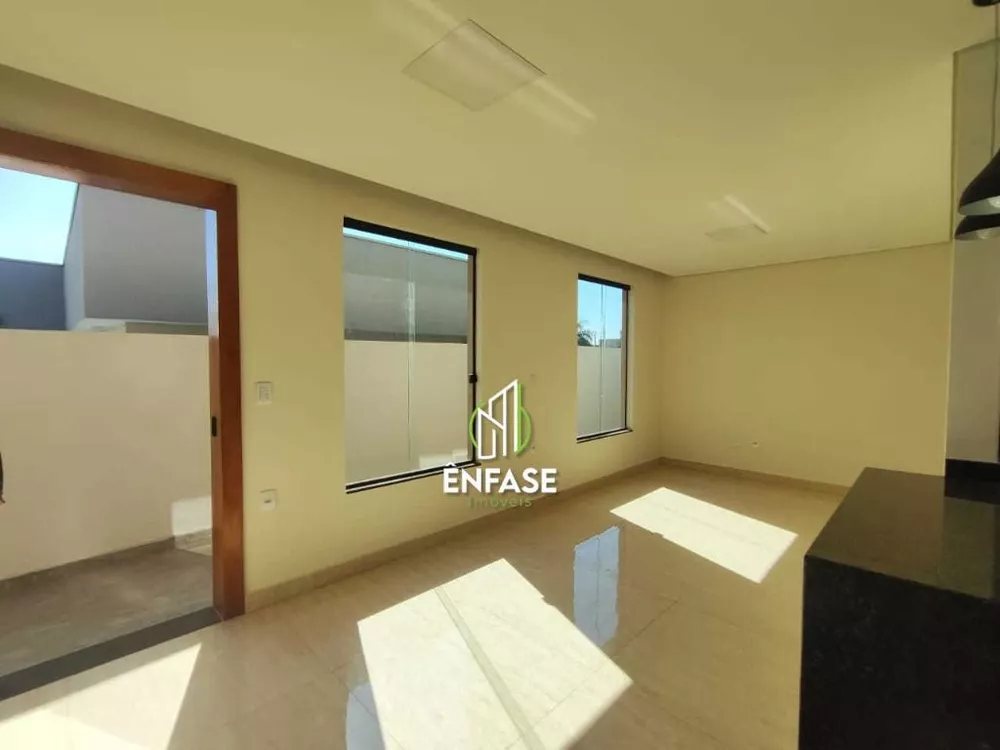 Casa à venda com 3 quartos, 180m² - Foto 5