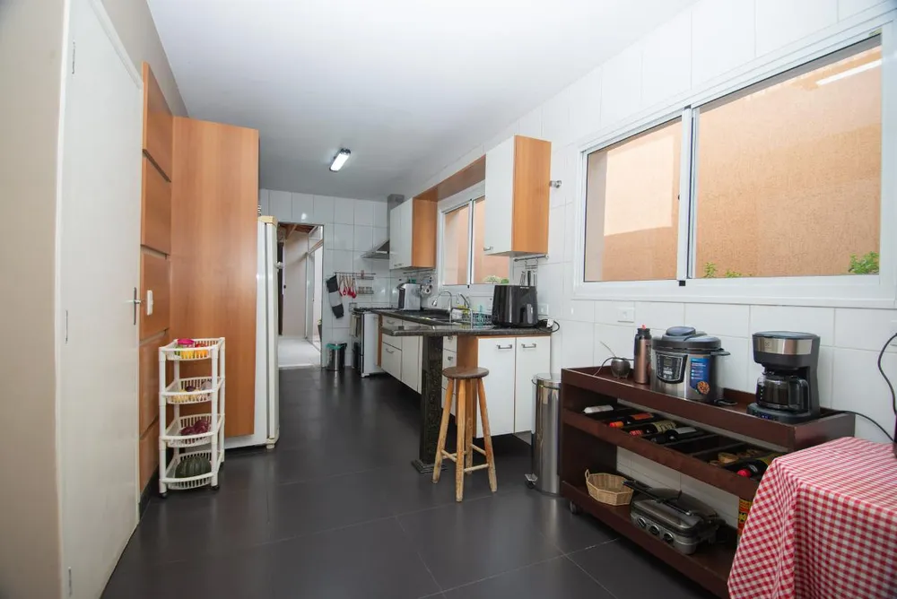 Casa, 4 quartos, 300 m² - Foto 11