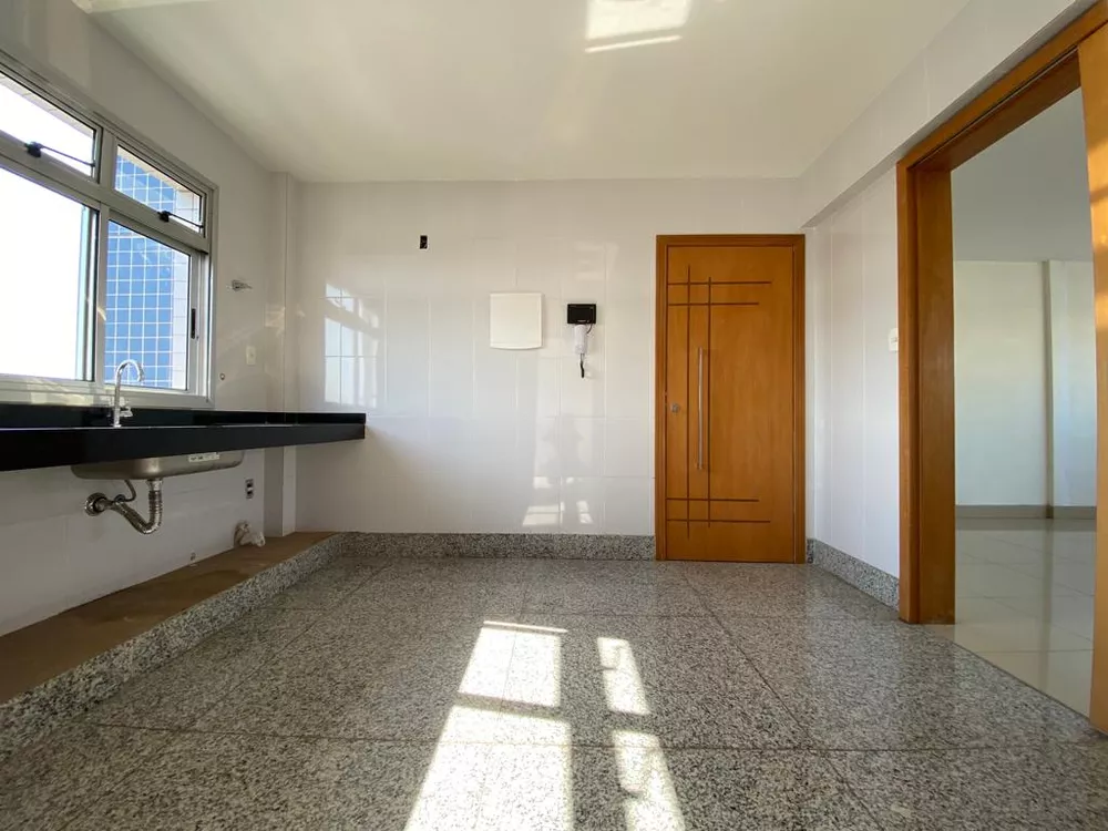 Apartamento à venda com 4 quartos, 110m² - Foto 3