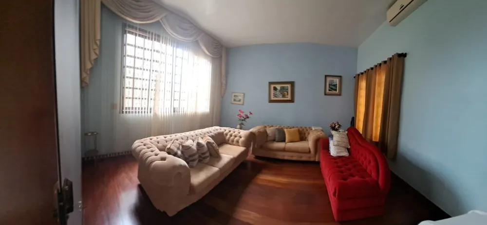 Casa, 4 quartos, 270 m² - Foto 2
