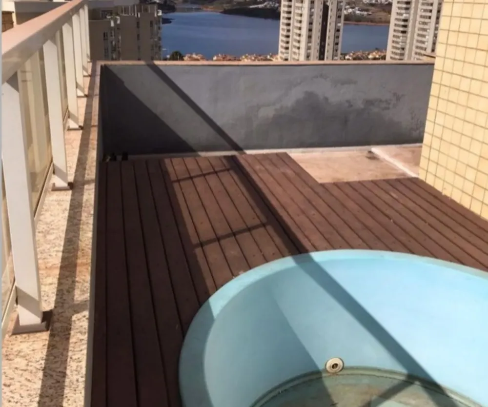 Cobertura, 3 quartos, 218 m² - Foto 1