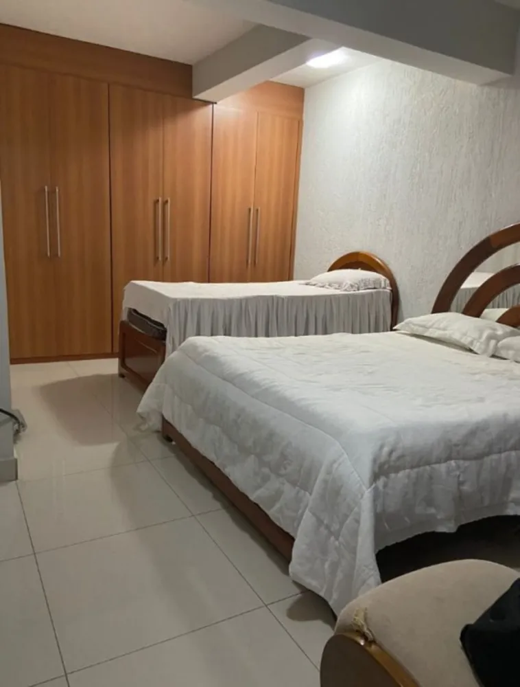 Casa, 4 quartos, 360 m² - Foto 13